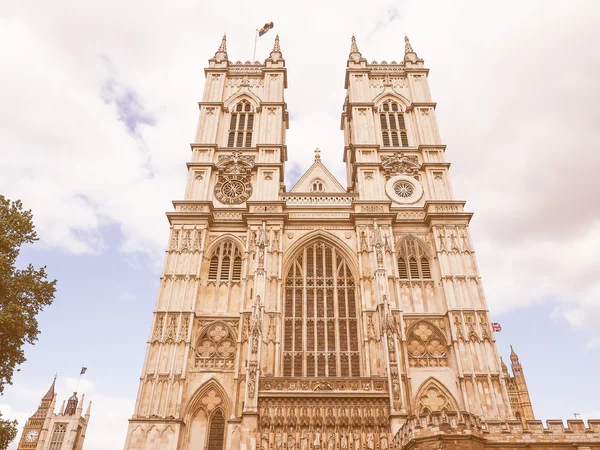 Retro Westminster Abbey op zoek in Londen — Stockfoto