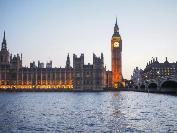 Houses of Parliament in London — Stock Photo, Image