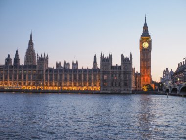 Londra 'daki parlamento binaları