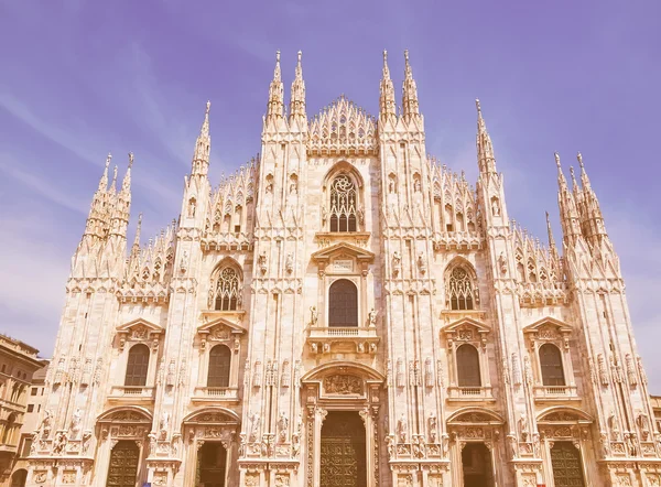 Duomo di Milano dall'aspetto retrò — Foto Stock