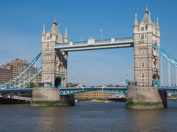 Tower Bridge in London — Stockfoto