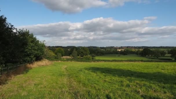 Campo inglés en Warwickshire, Reino Unido — Vídeo de stock