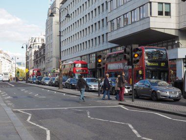 Londra gelen turist