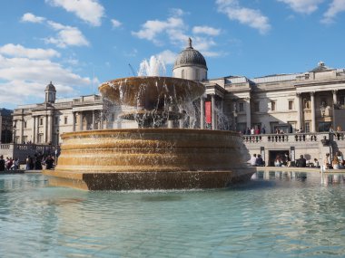 Londra 'daki Trafalgar Meydanı