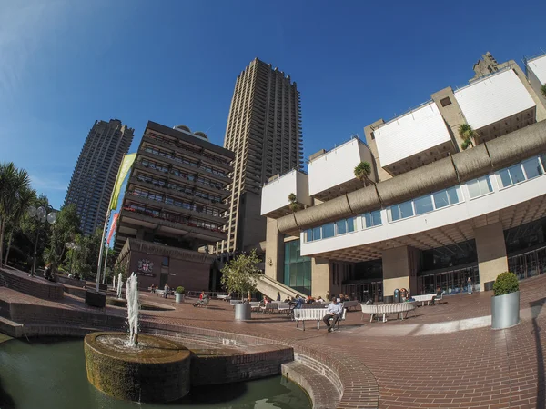 Londra'da Barbican Merkezi