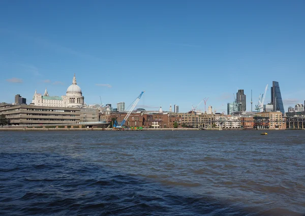 Fiume Tamigi a Londra — Foto Stock