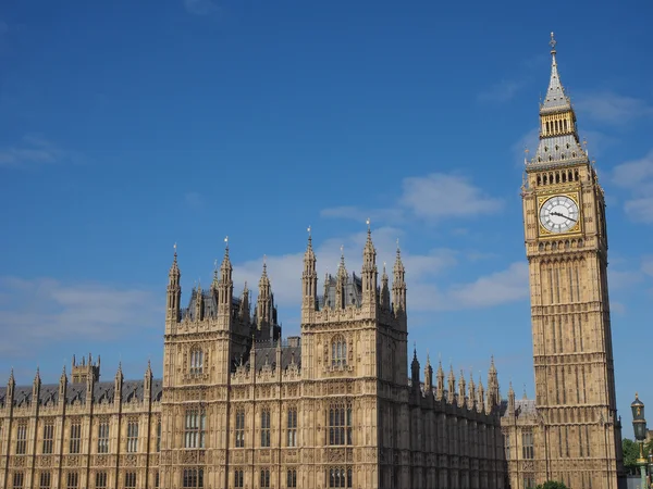 Londra 'daki parlamento binaları — Stok fotoğraf