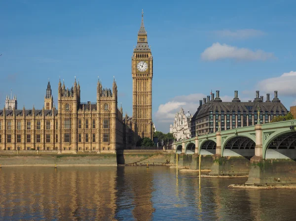 Casas do Parlamento em Londres — Fotografia de Stock