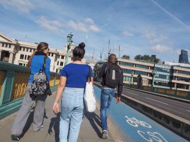 Londra gelen turist