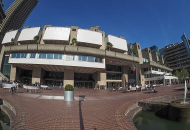 Londra'da Barbican Merkezi