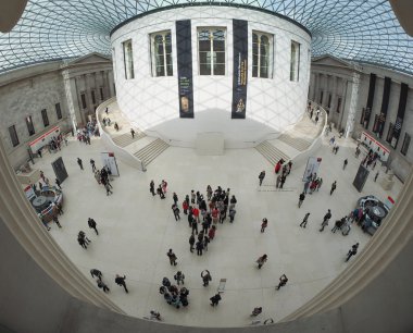 Londra'da British Museum'da büyük mahkeme