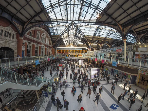 Liverpool Street station in London — Stock Photo, Image