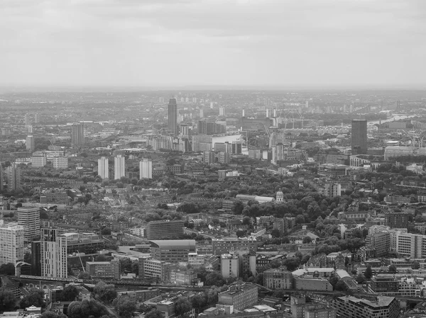 Fekete-fehér légi kilátás London — Stock Fotó