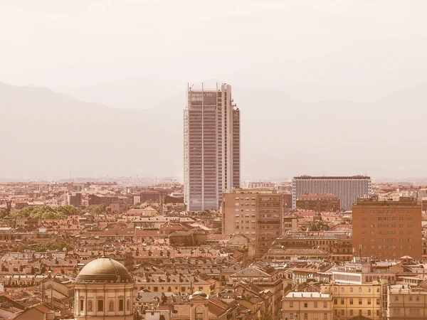 Retro patrząc wieżowiec San Paolo w Turynie — Zdjęcie stockowe