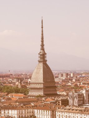 Mole Antonelliana Torino görünümlü retro