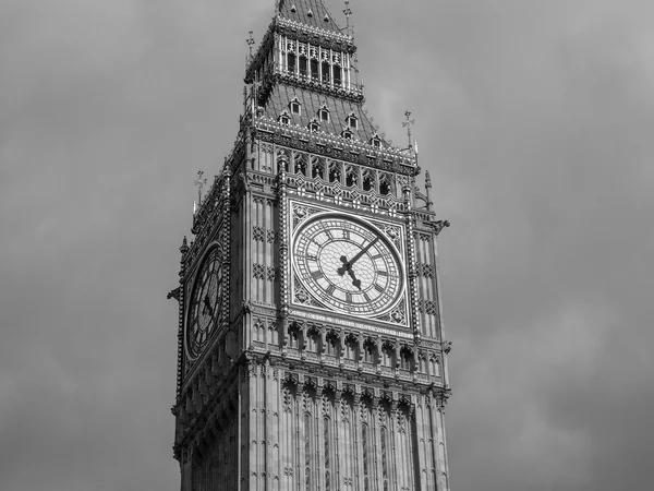 Schwarz und weiß big ben in london — Stockfoto