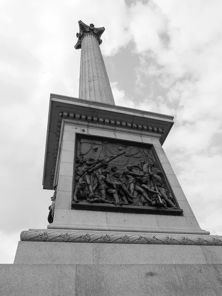 Black and white Nelson Column in London — Stock Photo, Image
