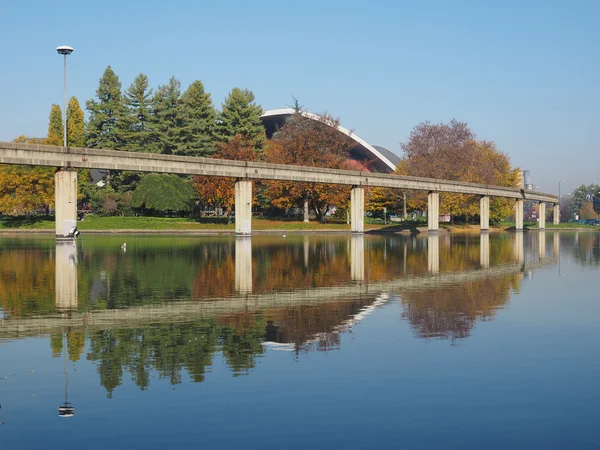 Monorail em Italia 61 em Turim, Itália — Fotografia de Stock