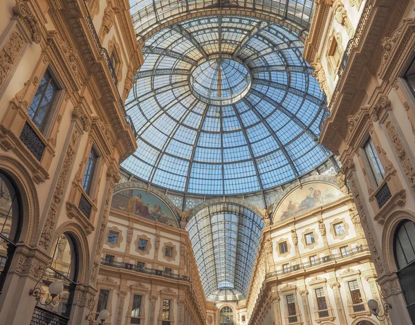 Galleria Vittorio Emanuele II v Miláně — Stock fotografie