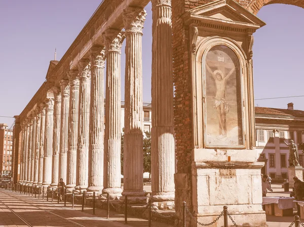 Retro hledá Colonne di San Lorenzo Milan — Stock fotografie