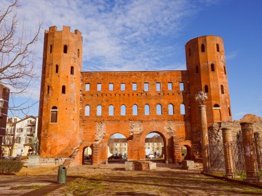 Retro torri palatine turin bak