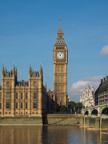 Parlamentsgebäude in London — Stockfoto
