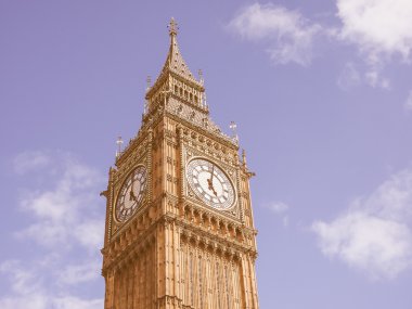 Retro Big Ben Londra'da arıyorsunuz