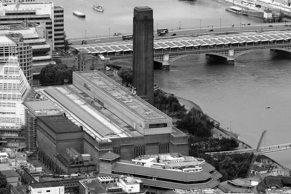 Tate modern in Londen — Stockfoto