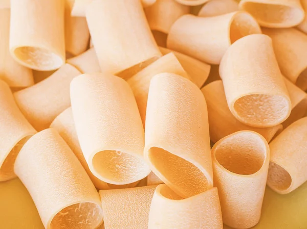 Retro aussehende Paccheri-Pasta — Stockfoto