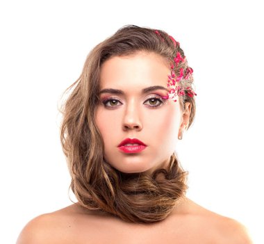 yaratıcı makyaj ile esmer