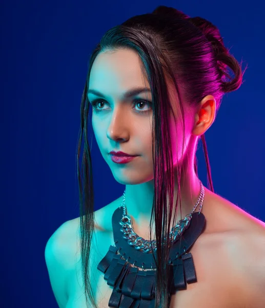 Studio muhteşem modeli