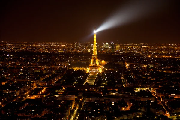Tour Eiffel la nuit — Photo