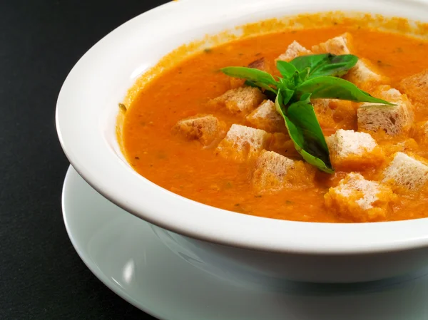 Italian soup with roasted tomatoes — Stock Photo, Image