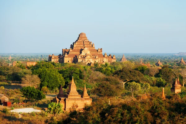 Pagodes anciennes à Bagan, Myanmar — Photo