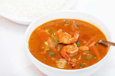 Tay kırmızı köri