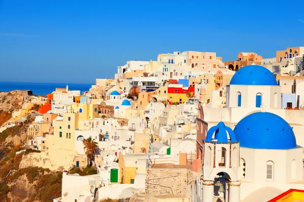 Iglesia en Oia, Santorini — Foto de Stock