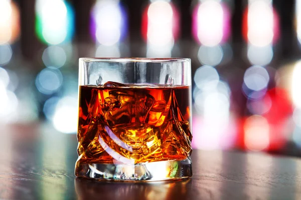Whisky na skalách koktejl — Stock fotografie