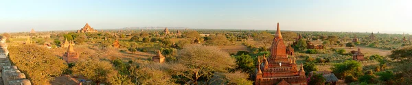 Oude pagodes in bagan — Stockfoto