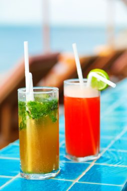 Mai Tayland ve Mojito kokteyller