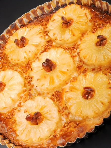Сладкий ананасовый пирог — стоковое фото