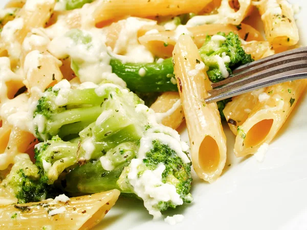 Pasta  Macaroni with broccoli — Stock Photo, Image