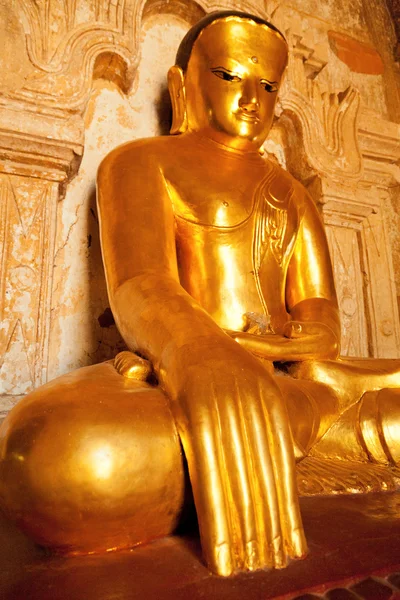 Estatua de Bhudda, Bagan, Myanmar — Foto de Stock