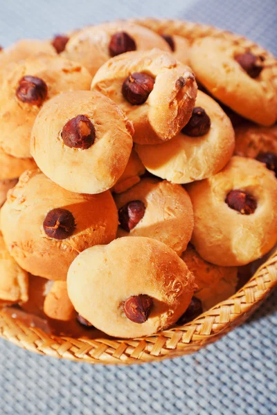 Cookies with almonds in plate — Stock Photo, Image