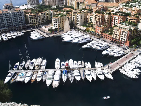 Yates de lujo en Mónaco —  Fotos de Stock