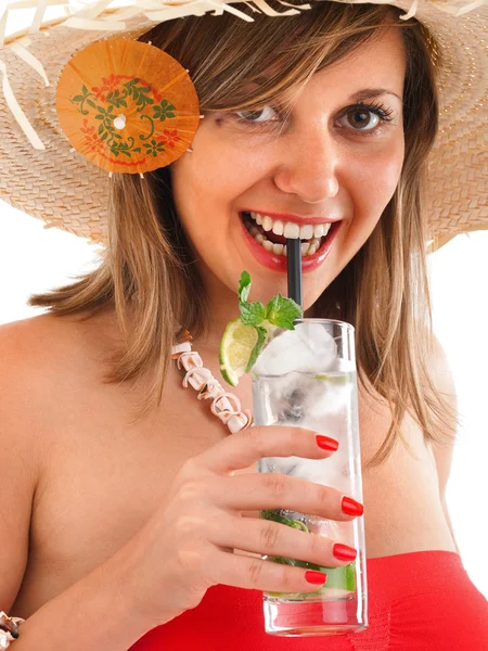 Donna con cappello e cocktail — Foto Stock