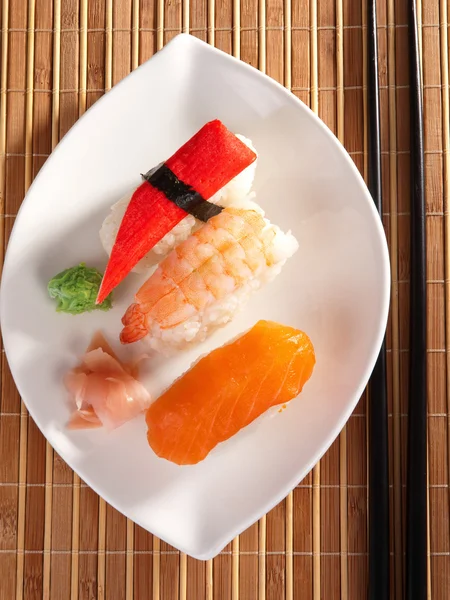 Nigiri sushi with salmon — Stock Photo, Image