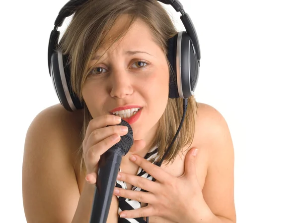 Hermosa cantante en auriculares —  Fotos de Stock