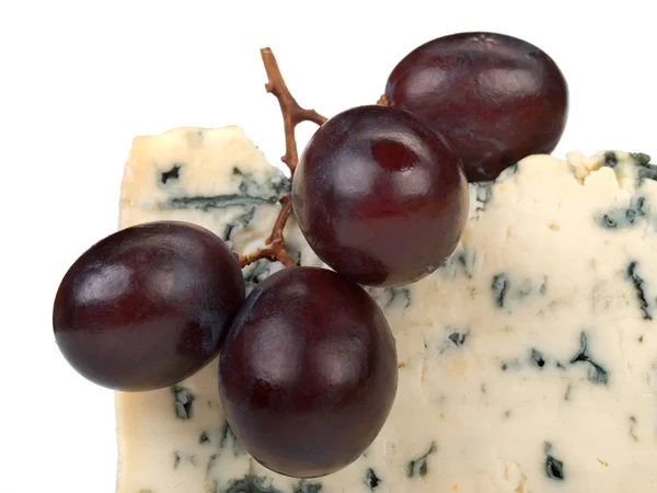 Queso con uvas bodegón — Foto de Stock