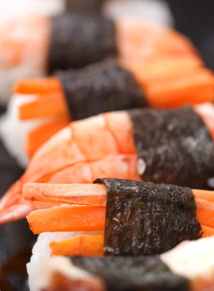 Sushi de salmão japonês — Fotografia de Stock