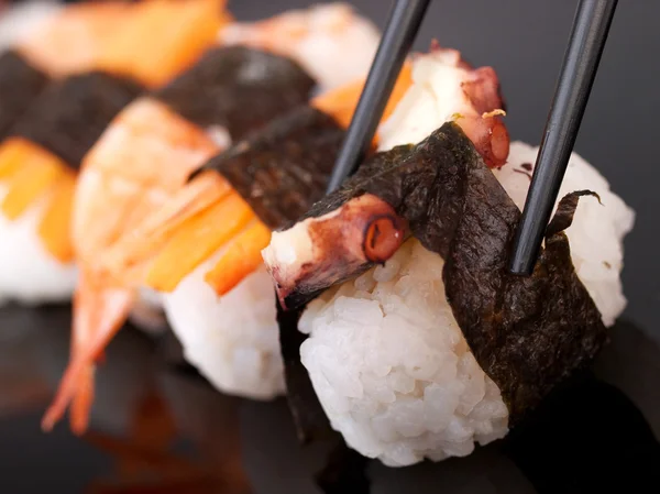 Conjunto de sushi japonês — Fotografia de Stock